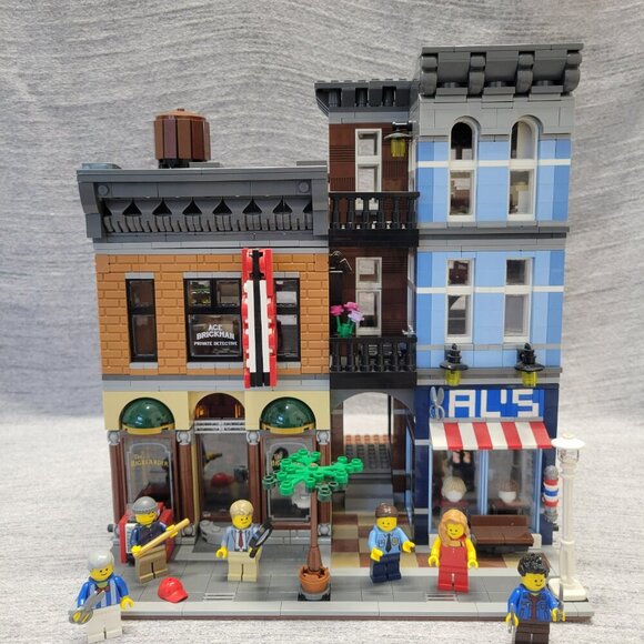 Lego Creator 10246 Detective's Office - Picture 3 of 16